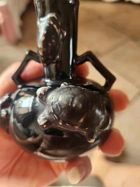 古玩陶瓷黑釉雙耳瓶真品鑒賞圖