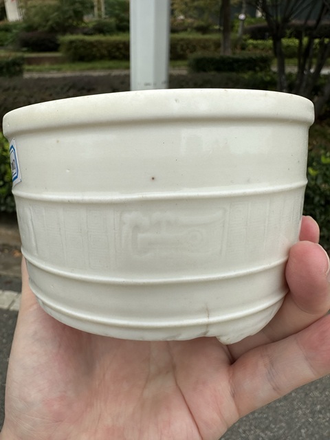 古玩陶瓷清早期 德化窯三足爐真品鑒賞圖