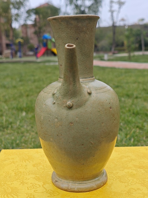 古玩陶瓷洪州窯青釉執(zhí)壺真品鑒賞圖