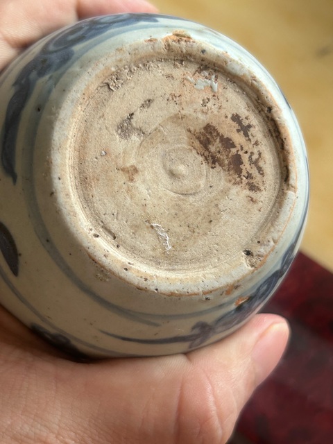 古玩陶瓷青花纏枝花卉紋罐或者蘋果尊真品鑒賞圖