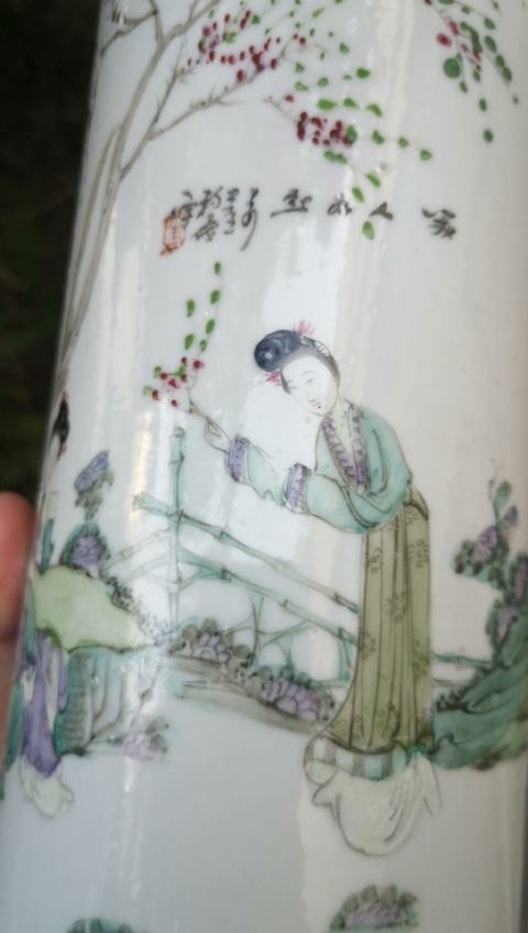古玩陶瓷粉彩人物故事紋帽筒真品鑒賞圖