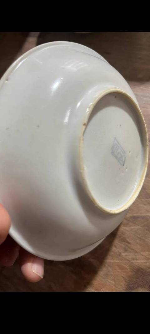古玩陶瓷明中甜白釉盤真品鑒賞圖
