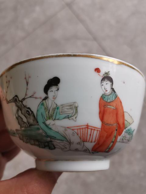 古玩陶瓷粉彩人物故事紋碗真品鑒賞圖