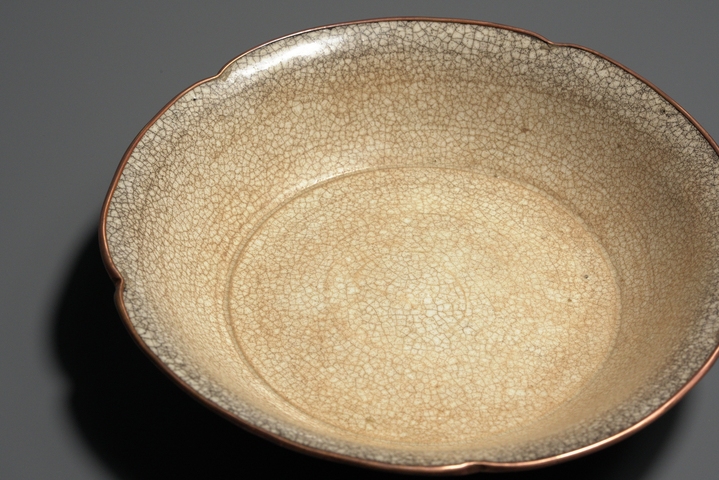 古玩陶瓷青白釉葵口洗真品鑒賞圖