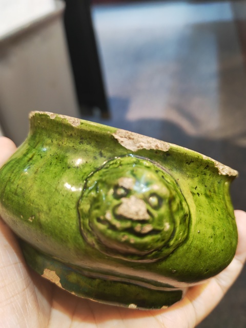 古玩陶瓷綠釉爐真品鑒賞圖