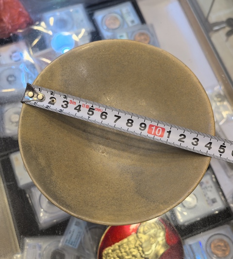 古玩陶瓷越窯青瓷斗笠碗真品鑒賞圖