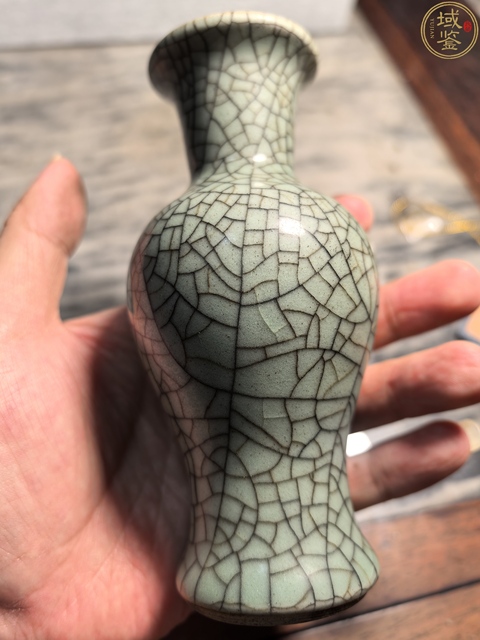 古玩陶瓷哥釉觀音瓶真品鑒賞圖