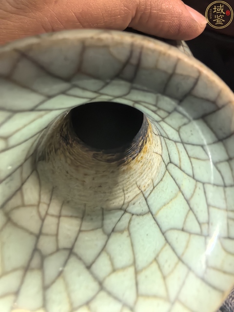 古玩陶瓷哥釉觀音瓶真品鑒賞圖