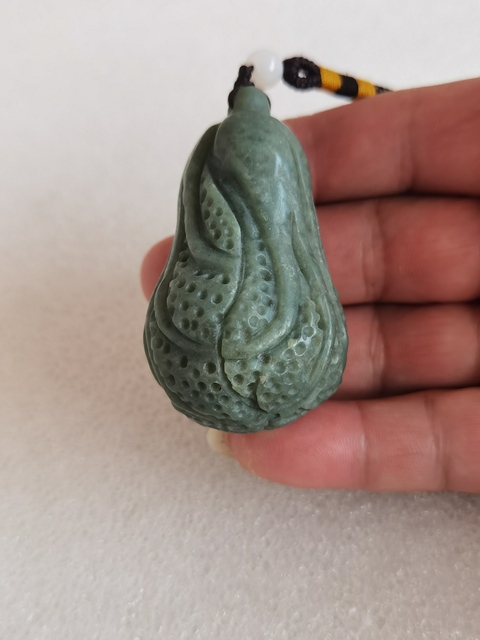古玩玉器和田玉雕“白菜”把件拍賣，當(dāng)前價(jià)格580元
