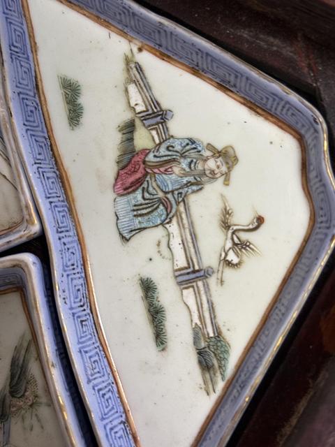 古玩陶瓷人物紋粉彩九攢盤真品鑒賞圖