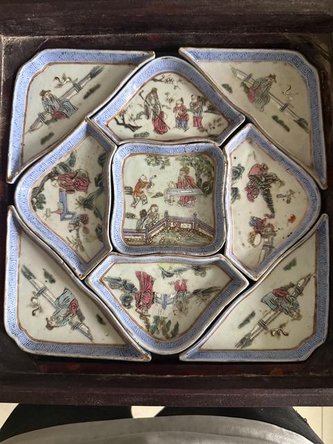 古玩陶瓷人物紋粉彩九攢盤真品鑒賞圖