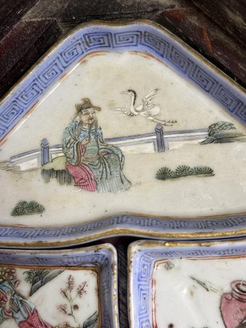 古玩陶瓷人物紋粉彩九攢盤真品鑒賞圖