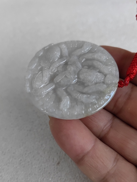 古玩玉器天然翡翠雕“千手觀音”牌拍賣，當前價格298元