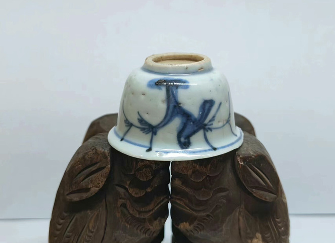 古玩陶瓷青花花鳥紋杯真品鑒賞圖