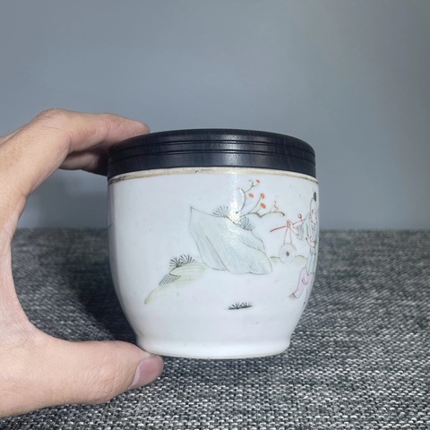 古玩陶瓷粉彩麒麟送子圖紋蓋缸真品鑒賞圖