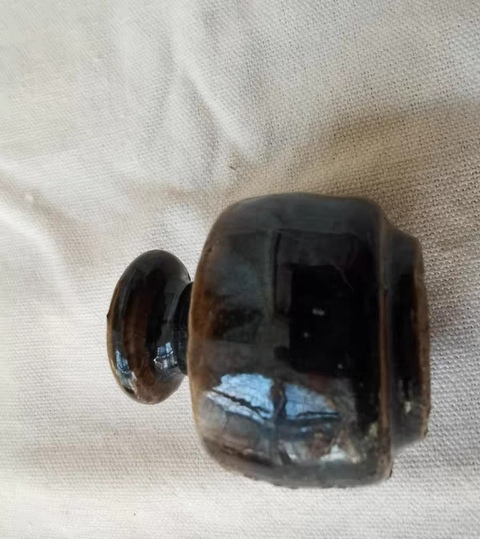 古玩陶瓷黑釉小瓶真品鑒賞圖