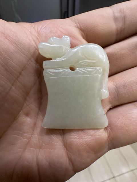 古玩玉器府上有壽真品鑒賞圖