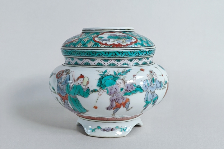 古玩陶瓷五彩人物故事罐真品鑒賞圖