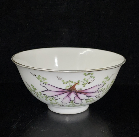 古玩陶瓷民國-粉彩花卉紋碗（官窯款式）拍賣，當前價格1699元