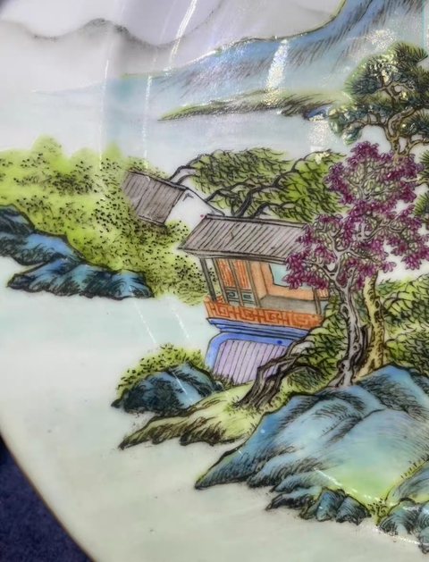 古玩陶瓷粉彩山水人物折沿盤真品鑒賞圖