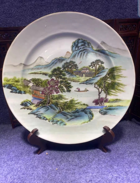 古玩陶瓷粉彩山水人物折沿盤真品鑒賞圖