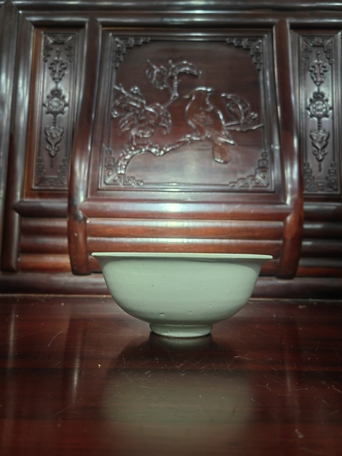 古玩陶瓷洪武青白釉碗一對真品鑒賞圖