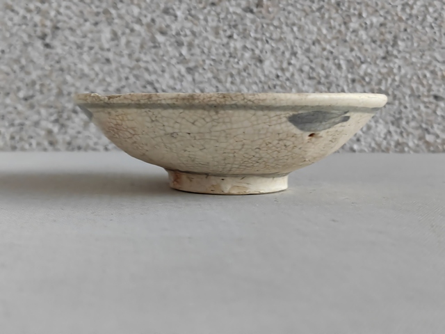 古玩陶瓷青花花卉紋碗真品鑒賞圖