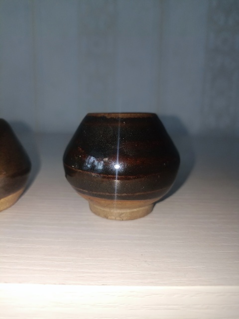 古玩陶瓷清代磁州窯褐釉雞心罐拍賣,當(dāng)前價(jià)格58元