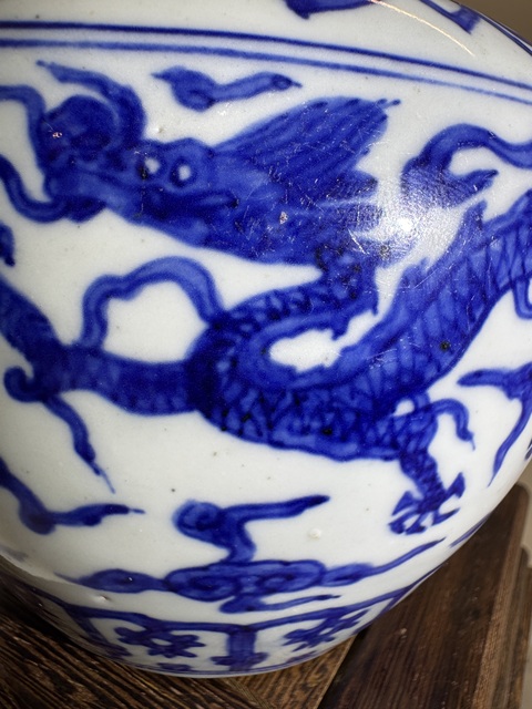 古玩陶瓷明嘉靖 青花龍紋罐(官窯)拍賣,當前價格128000元