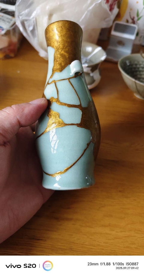 古玩陶瓷罕見北宋末南宋初龍泉特級粉青釉色御用貢瓷貫耳瓶拍賣，當前價格8800元