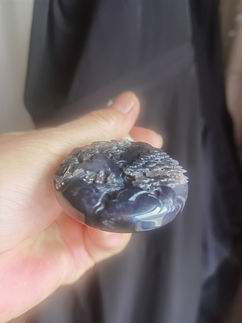 古玩玉器山水圓牌子真品鑒賞圖