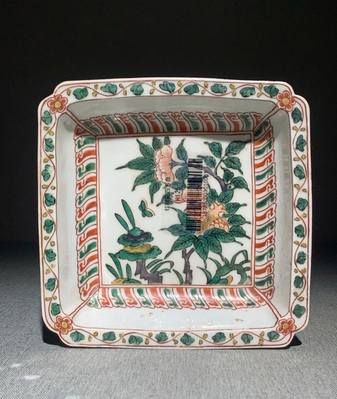 古玩陶瓷日本明治五彩花卉紋盤真品鑒賞圖