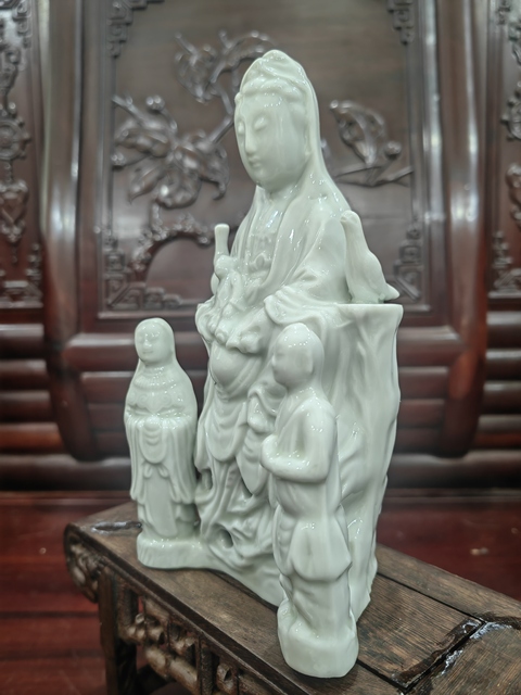 古玩陶瓷 觀音像真品鑒賞圖