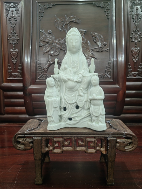 古玩陶瓷 觀音像真品鑒賞圖