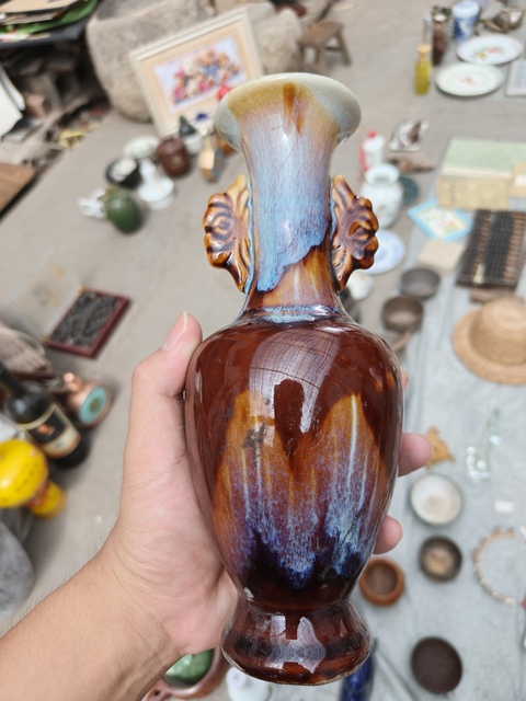 古玩陶瓷窯變釉雙耳瓶真品鑒賞圖