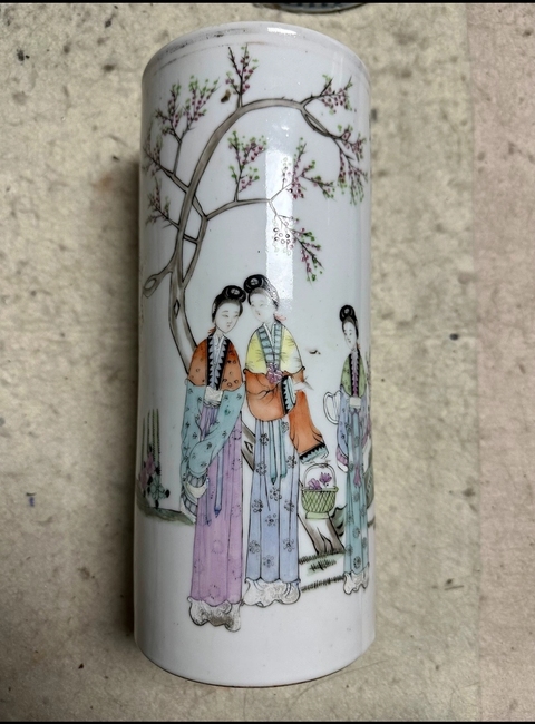 古玩陶瓷粉彩仕女人物帽筒真品鑒賞圖