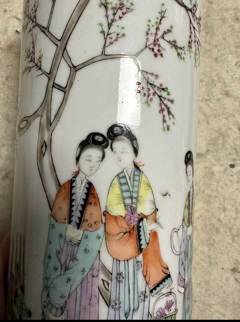古玩陶瓷粉彩仕女人物帽筒真品鑒賞圖