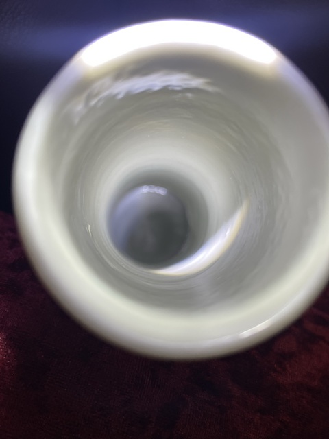 古玩陶瓷花卉紋青花長頸瓶真品鑒賞圖