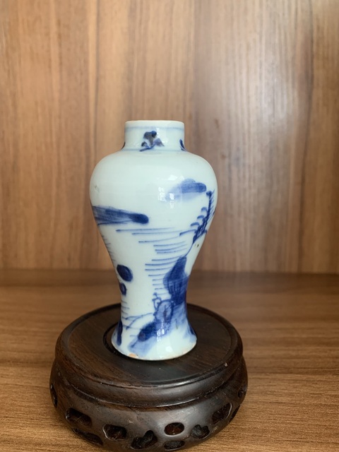 古玩陶瓷清康熙 青花山水人物紋梅瓶拍賣，當前價格3200元