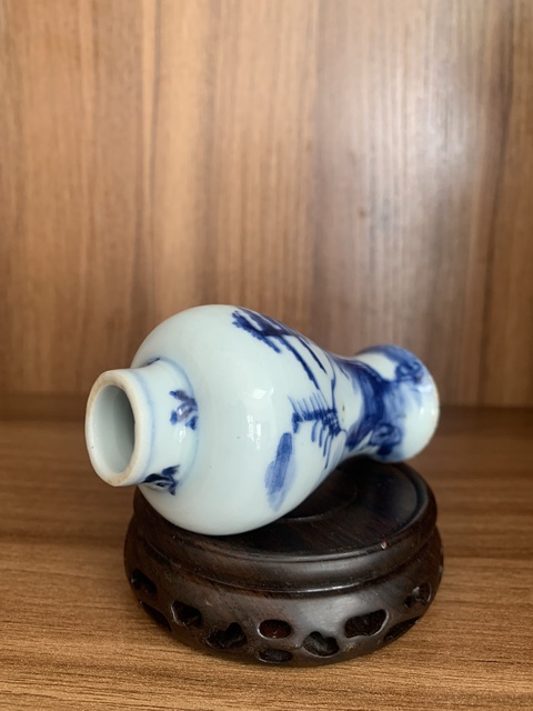 古玩陶瓷清康熙 青花山水人物紋梅瓶拍賣，當前價格3200元
