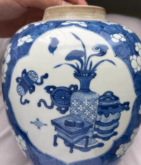 古玩陶瓷青花罐真品鑒賞圖