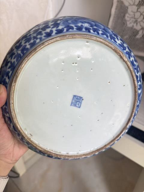古玩陶瓷青花蓋盒真品鑒賞圖