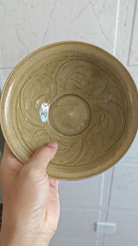 古玩陶瓷同安窯刻花蓖紋青瓷碗真品鑒賞圖