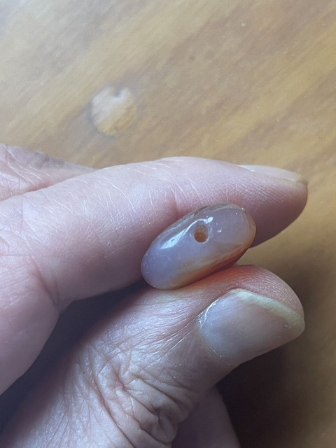 古玩玉器紅瑪瑙雕“猴墜”真品鑒賞圖