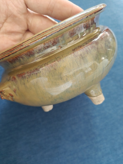古玩陶瓷窯變釉三足雙耳爐真品鑒賞圖