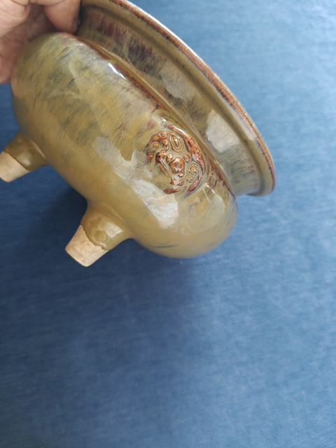 古玩陶瓷窯變釉三足雙耳爐真品鑒賞圖