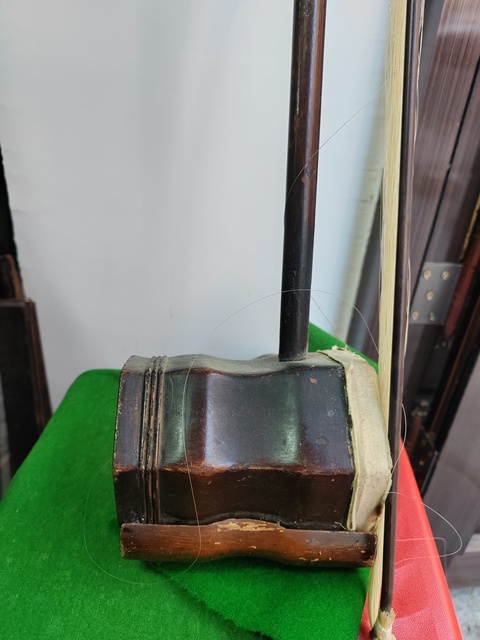 古玩雜項二胡真品鑒賞圖