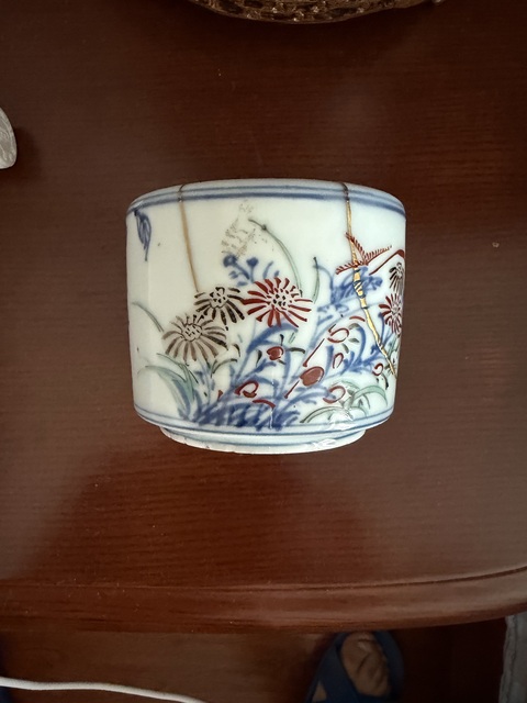 古玩陶瓷花卉紋水盂真品鑒賞圖