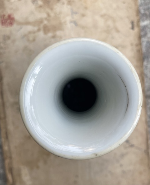 古玩陶瓷民國粉彩皮球花玉壺春瓶真品鑒賞圖