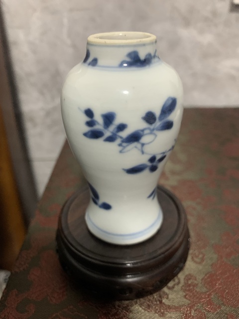 古玩陶瓷康熙 青花花卉紋梅瓶拍賣，當前價格3000元